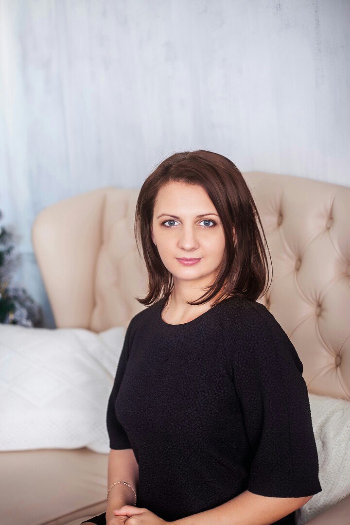 Визажист студии GUZHVA - Юлия Васильева Визажист студии GUZHVA - Юлия Васильева